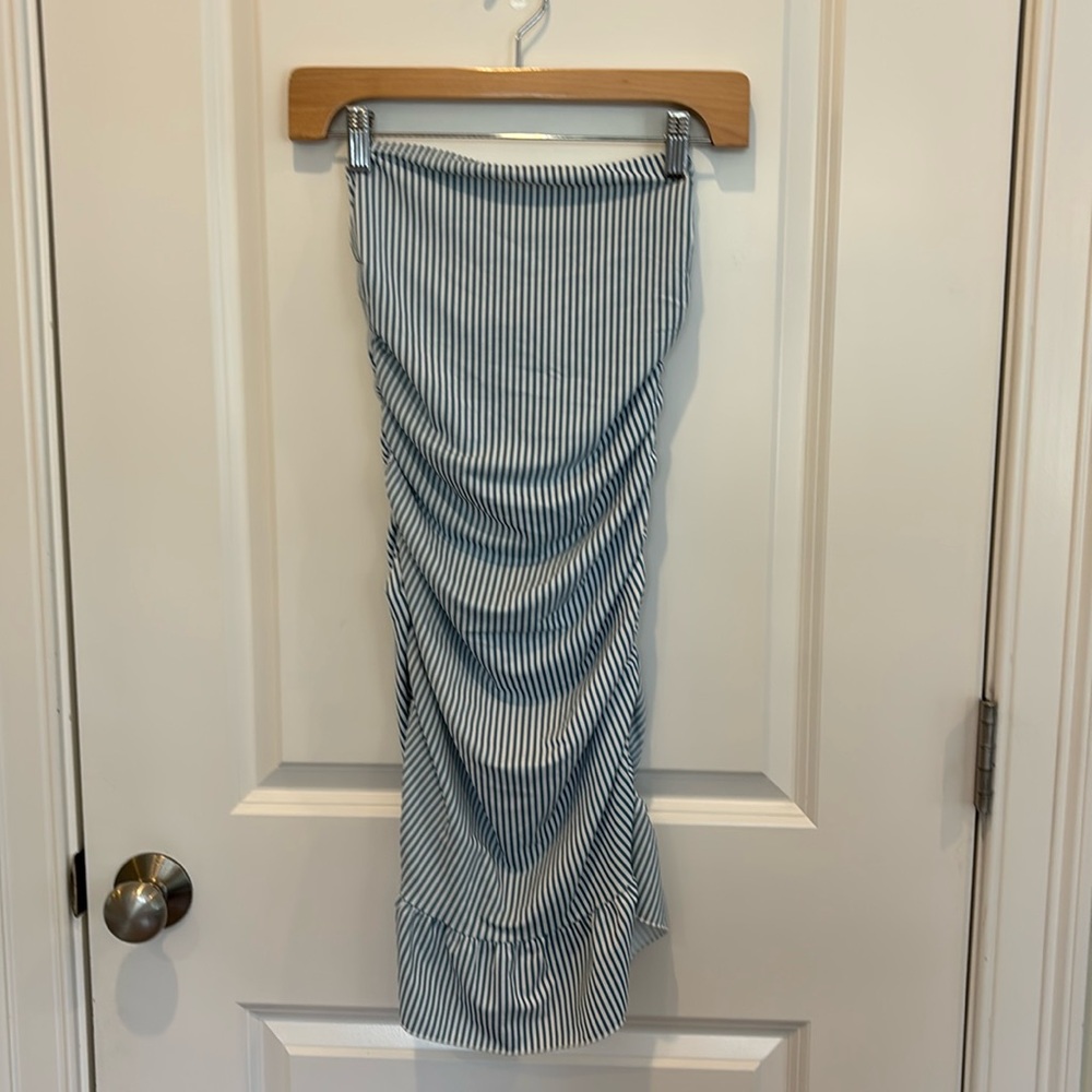 Super cute Edikted dress